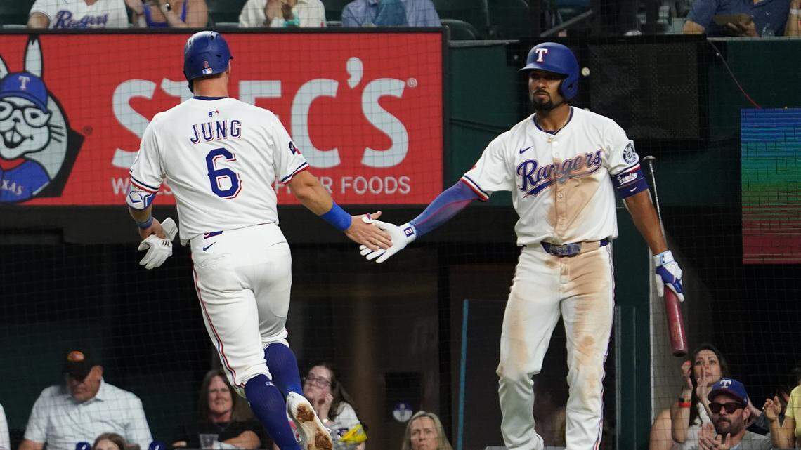 Texas Rangers offense showing signs of breaking out of slump