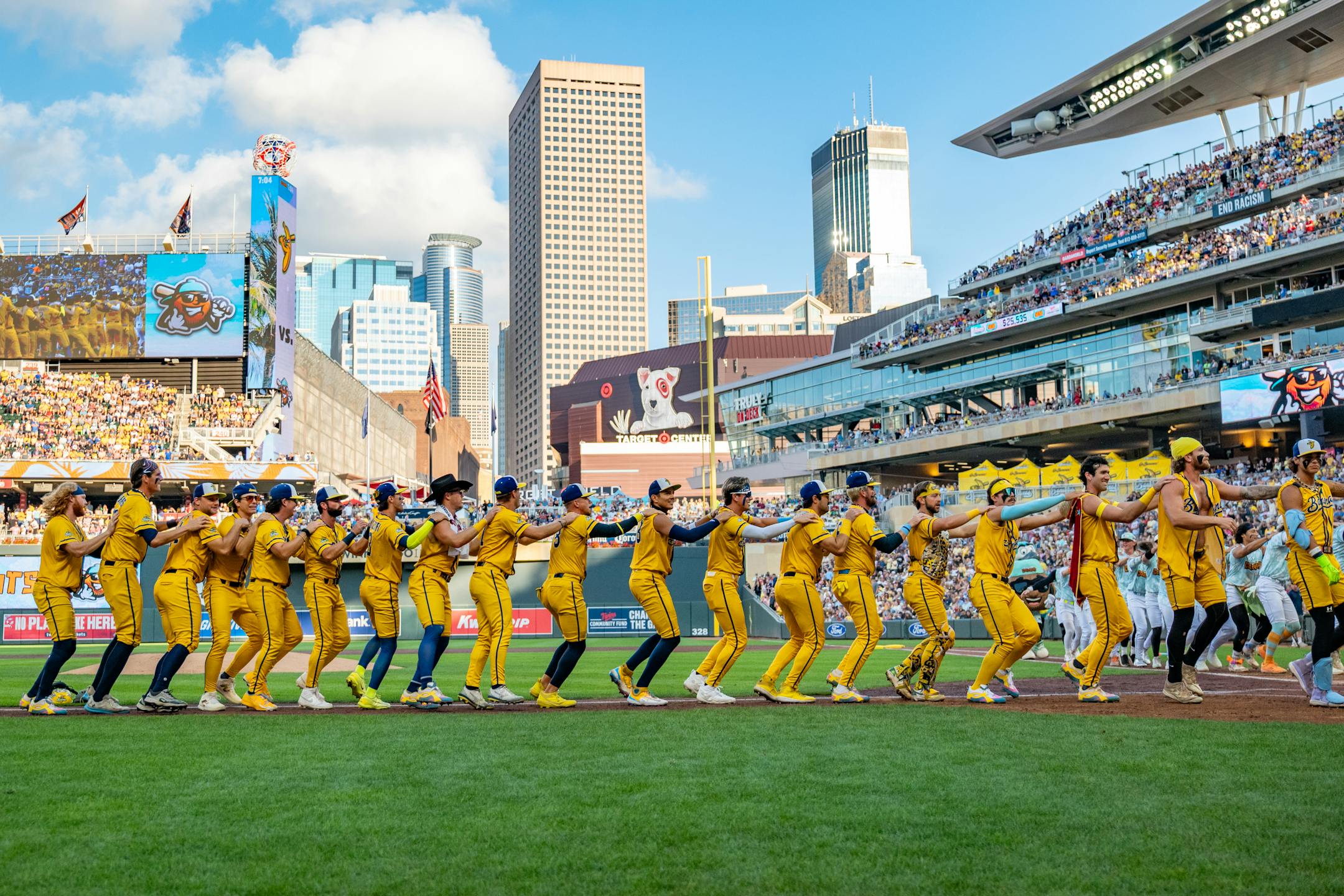 Savannah Bananas take over Target Field: Inside the baseball spectacle’s weekend in Minnesota